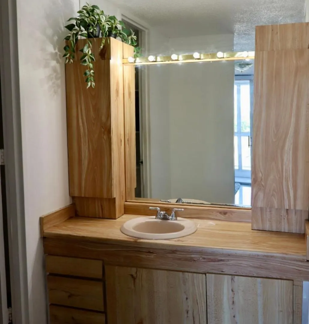 Oceanfront Isla Verde 2B 2B Apartment Paradise Getaway 圣胡安 0*,